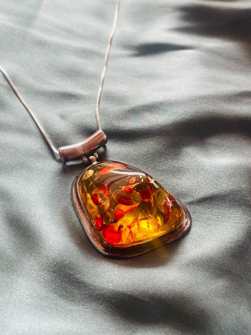 Large amber and silver pendant 12" chain with safety clasp